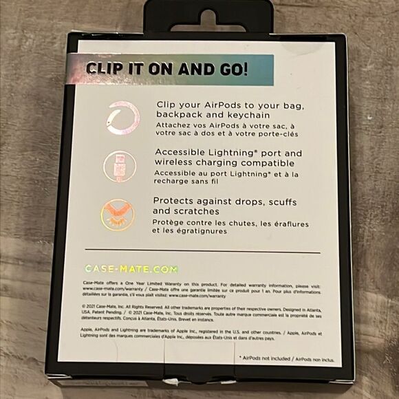 Case-Mate Twinkle Glitter AirPods Case - Picture 5 of 6